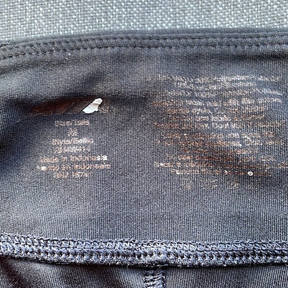 SOLD—Avia biker shorts M - Picture 2 of 6